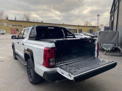 mekhanicheskaya-rolleta-na-kuzov-mitsubishi-l200-6 (4)